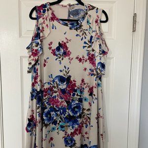 Floral cold shoulder dress with pockets